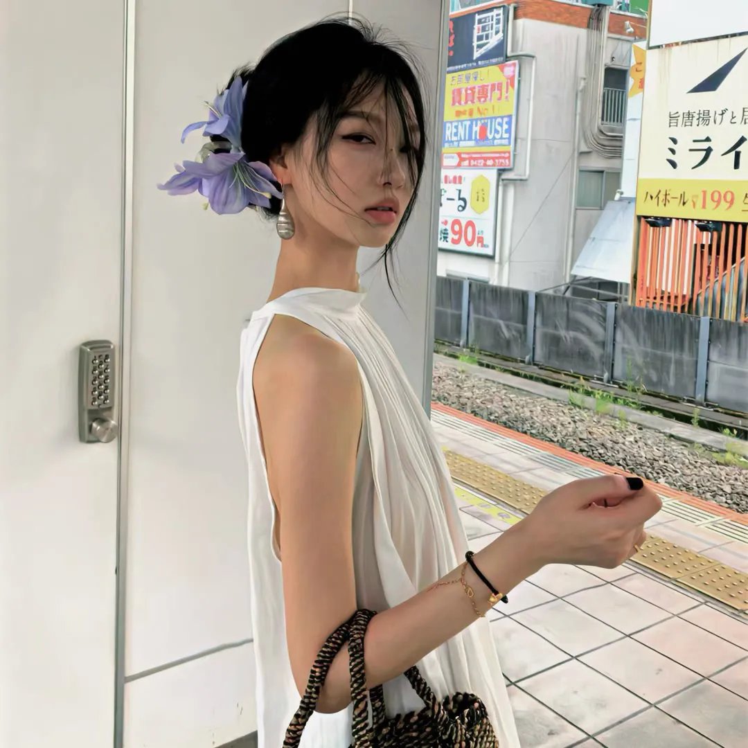 萝拉